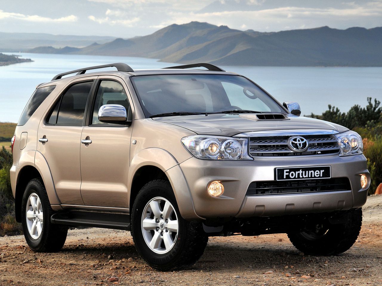 toyota fortuner 2005 2015