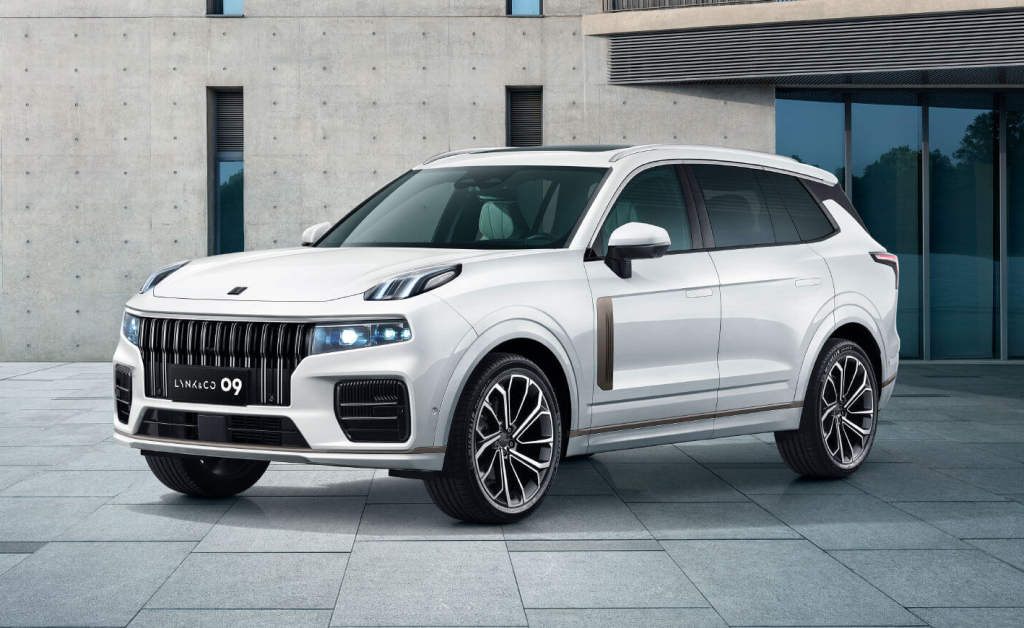 Lynk & Co 09